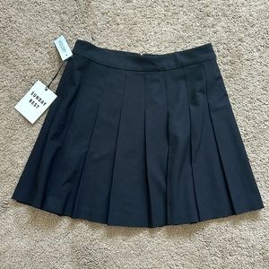 Aritzia olive mini pleated skirt